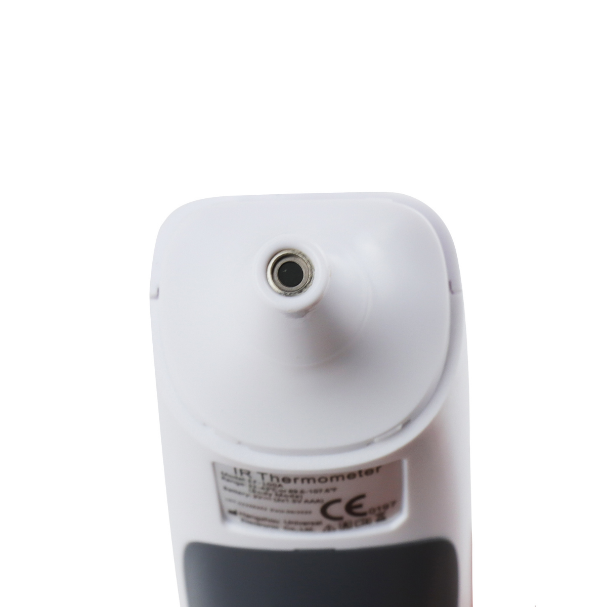 Sonde auriculaire du thermomètre frontal et auriculaire EDMSP3105 en gros plan, destinée à être utilisée avec couvre-sonde jetable.