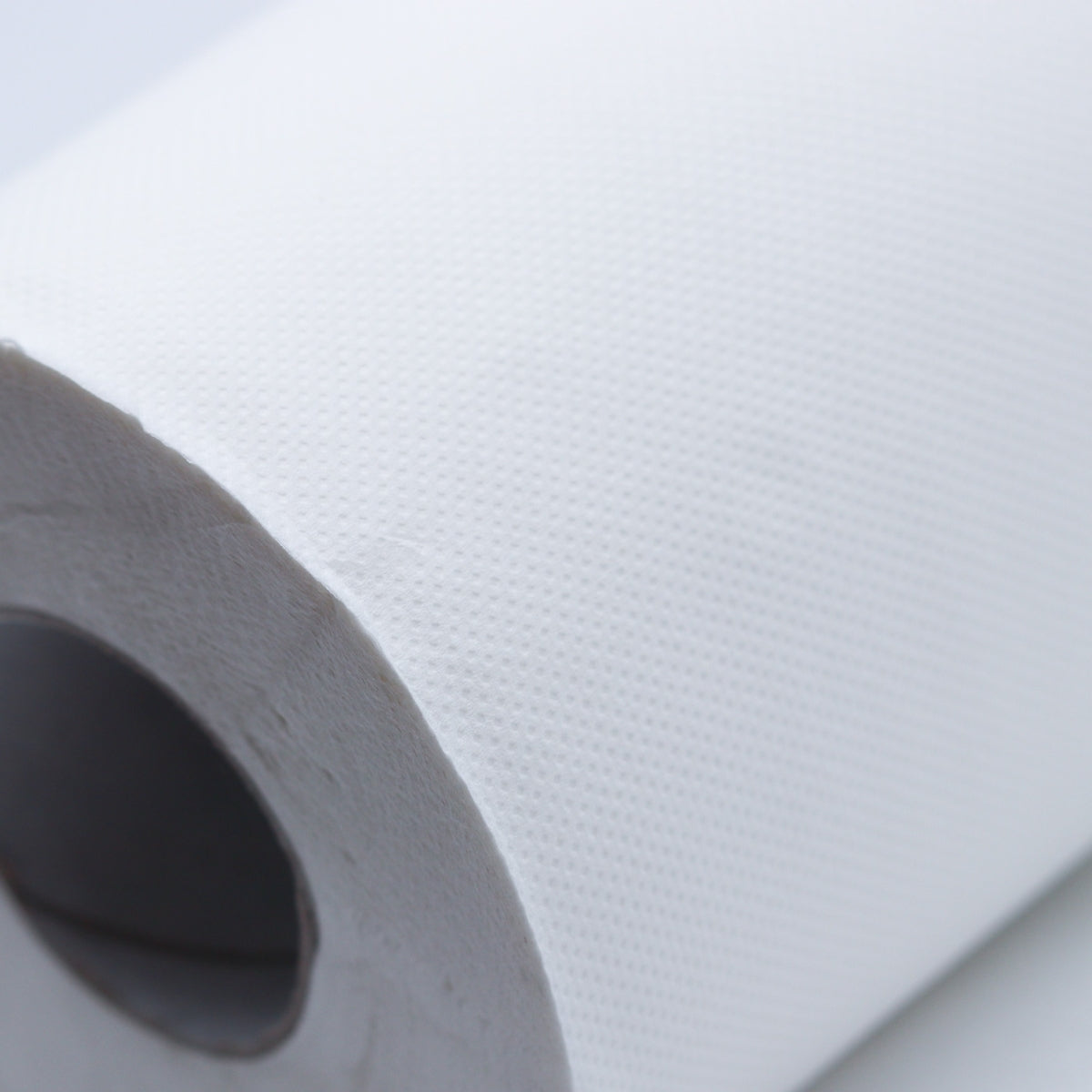 Draps d’examen en ouate blanche gaufrée 2 x 18 g/m²